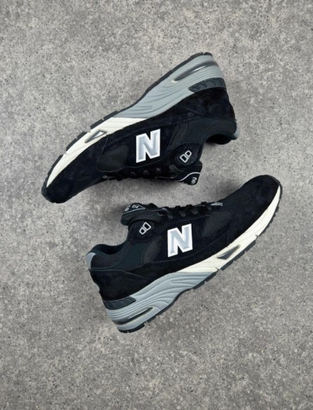 New Balance 991 Black taille 42 1/2