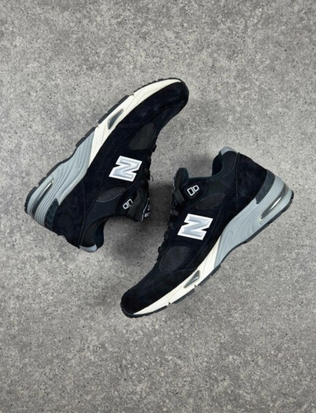 New Balance 991 Black taille 42 1/2