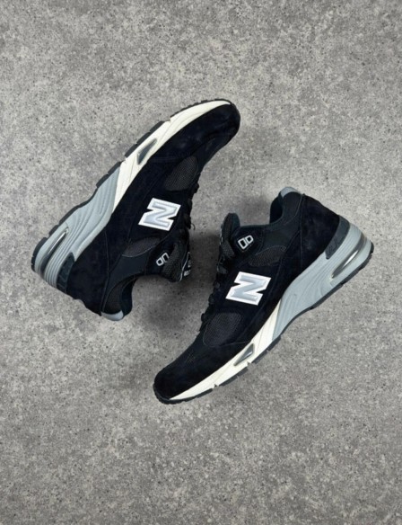 New Balance 991 Black taille 42 1/2