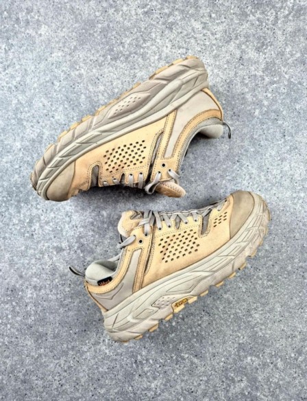 Hoka One One Tor Ultra Low Engineered Garments taille 40 2/3