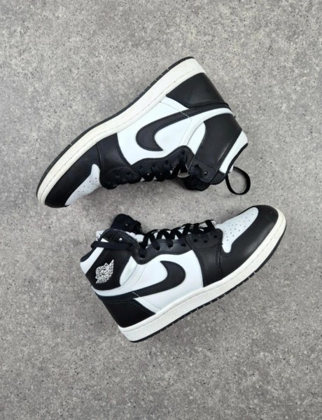 Nike Air Jordan 1 High Retro 85 Black and White taille 42,5