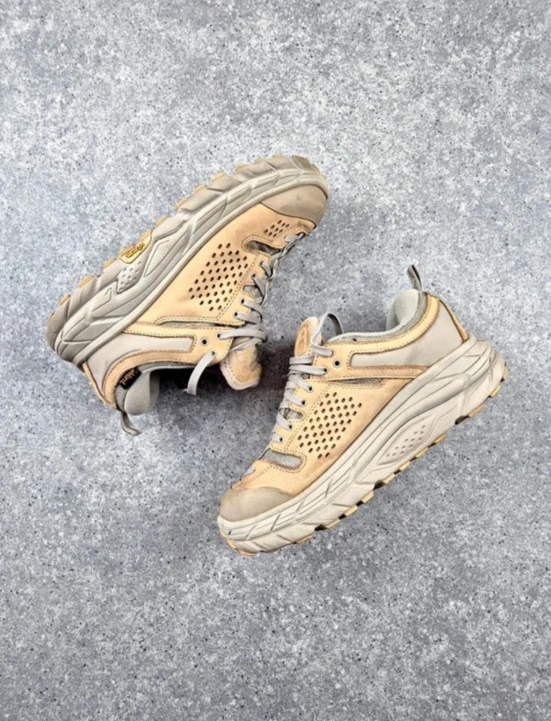 Hoka One One Tor Ultra Low Engineered Garments taille 40 2/3 2