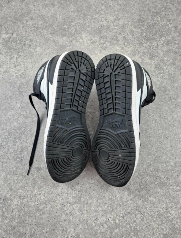 Nike Air Jordan 1 High Retro 85 Black and White taille 42,5 2