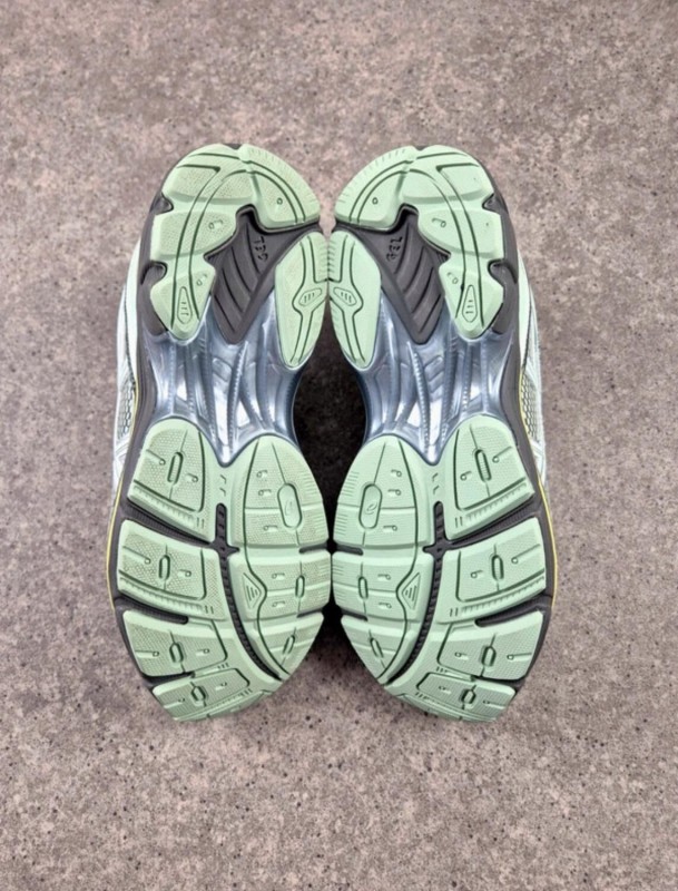 Asics UB6-S GT-2160 Arctic Blue taille 42,5 2