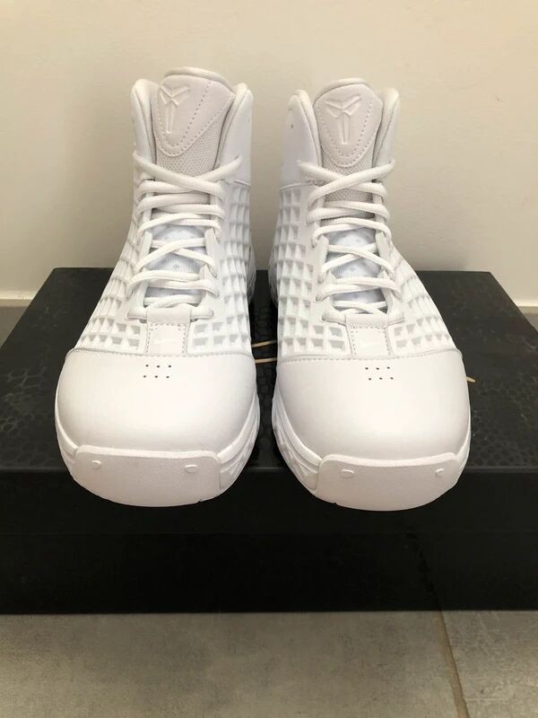 Nike Kobe III - EU 39 2