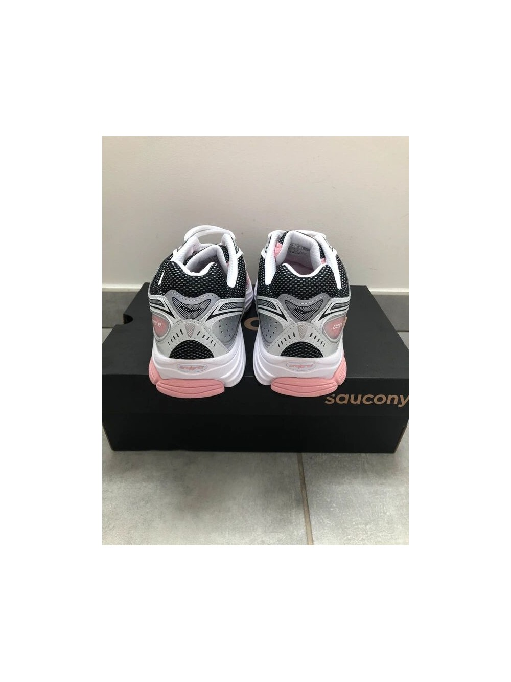 Saucony - EU 45