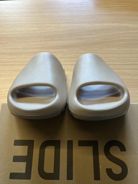 Adidas Yeezy Slide Pure