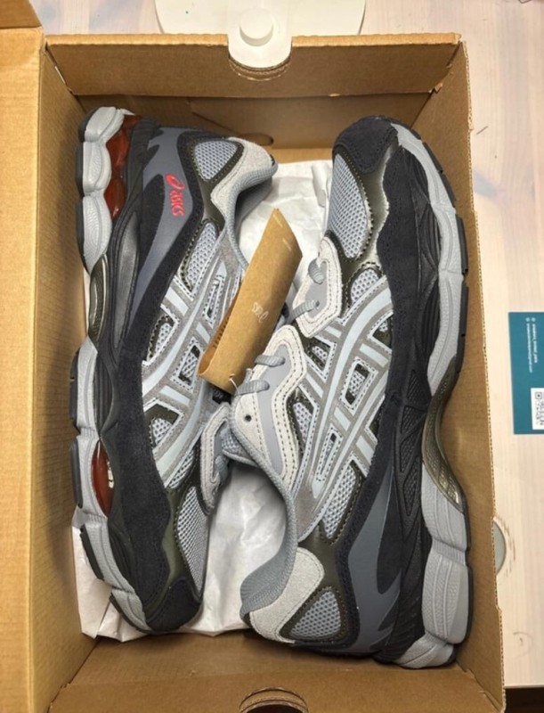 Asics gel nyc gravel black taille 43,5 2