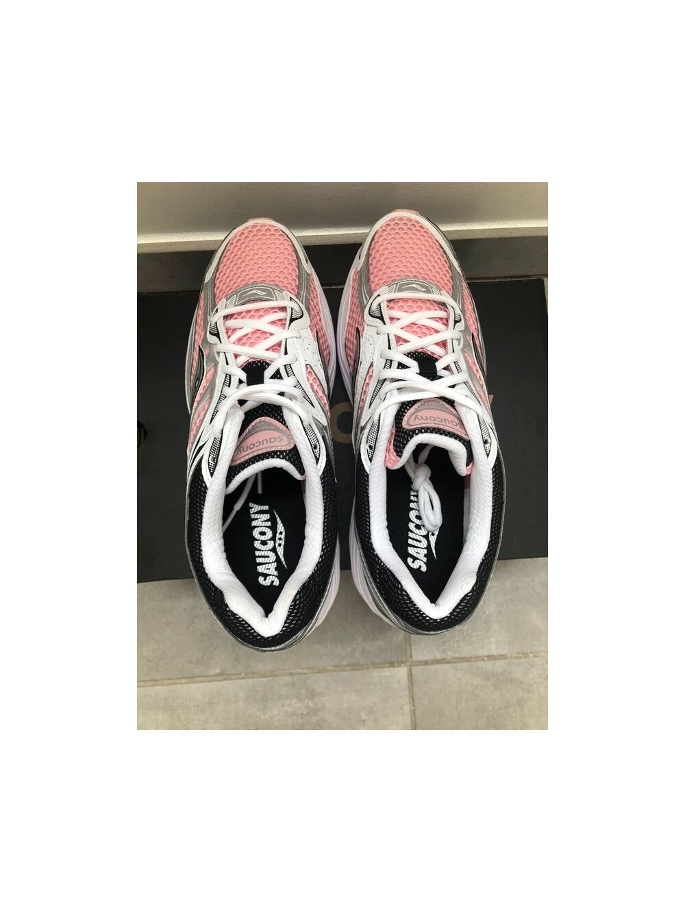 Saucony - EU 45