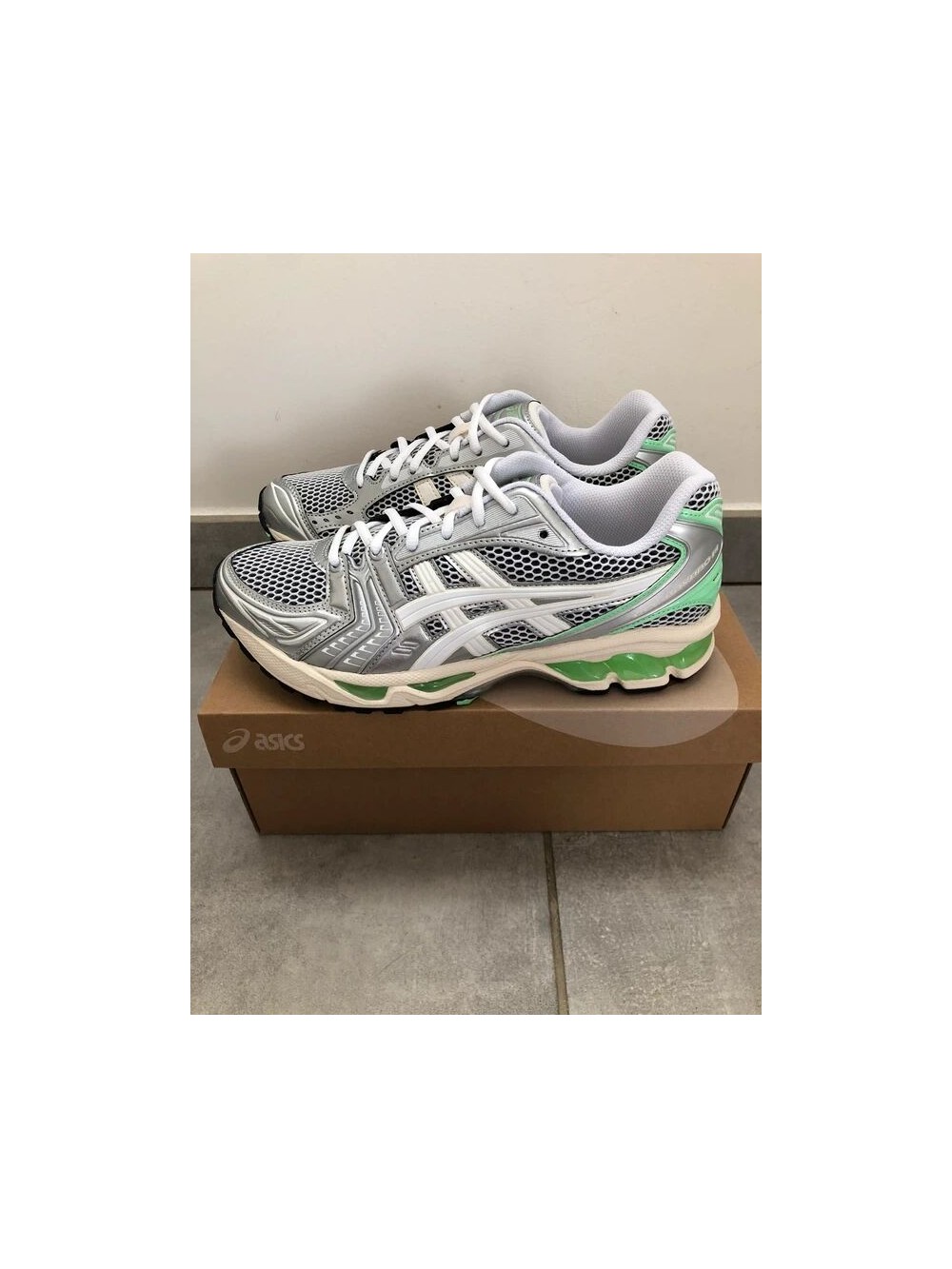Asics gel kayano 14 - EU 42