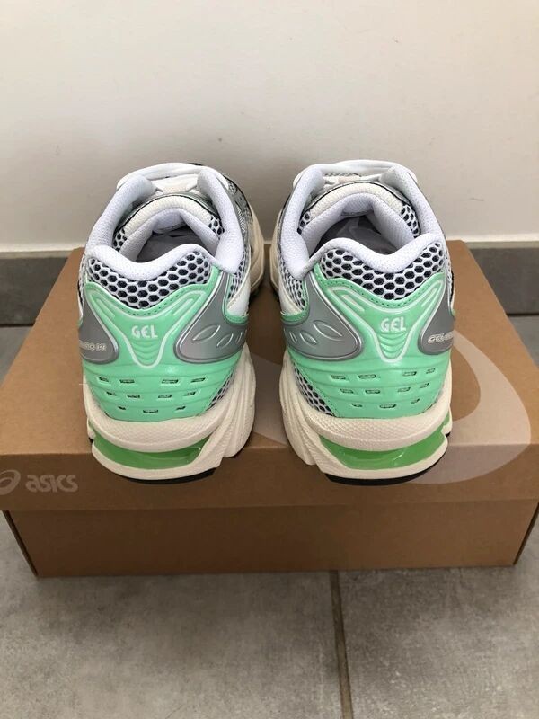 Asics gel kayano 14 - EU 42 2