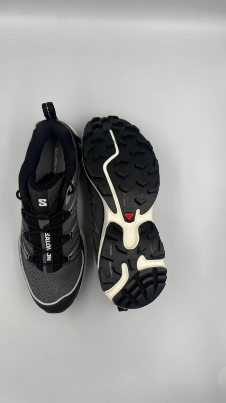 Salomon XT-6 expanse black and white/noir et blanc - 41 1/3 2
