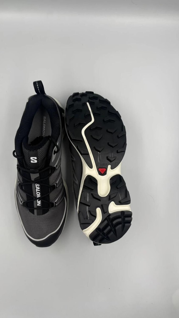 Salomon XT-6 expanse black and white/noir et blanc - 41 1/3