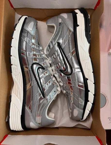 Nike P-6000 metallic silver taille 39