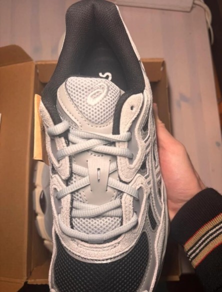 Asics gel nyc black piedmont grey taille 41,5
