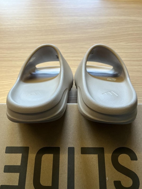 Adidas Yeezy Slide Pure 2