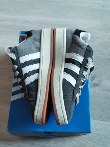 Campus 00s dark grey grey gum