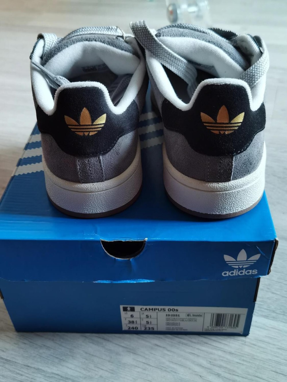 Campus 00s dark grey grey gum