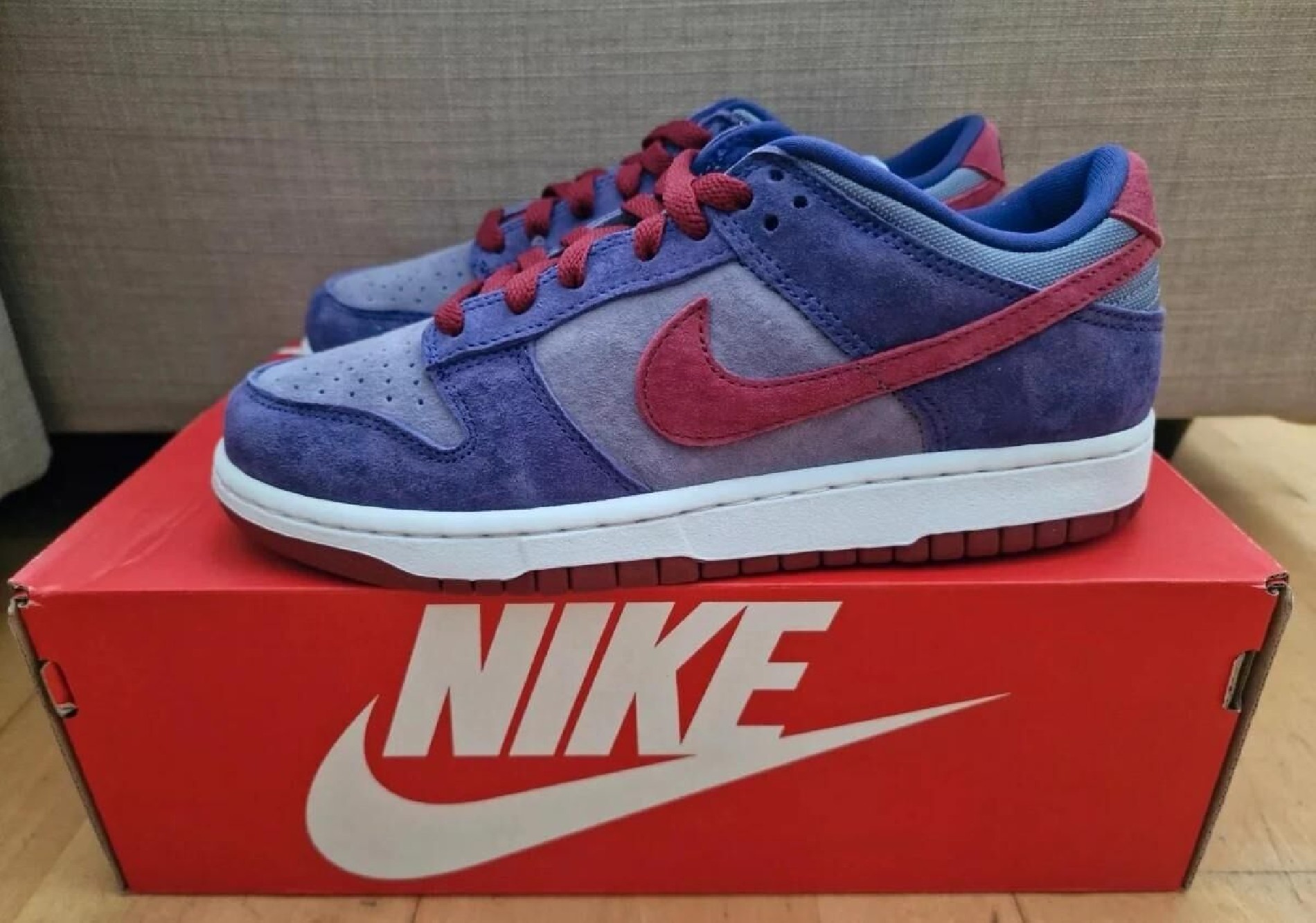 Dunk low plum