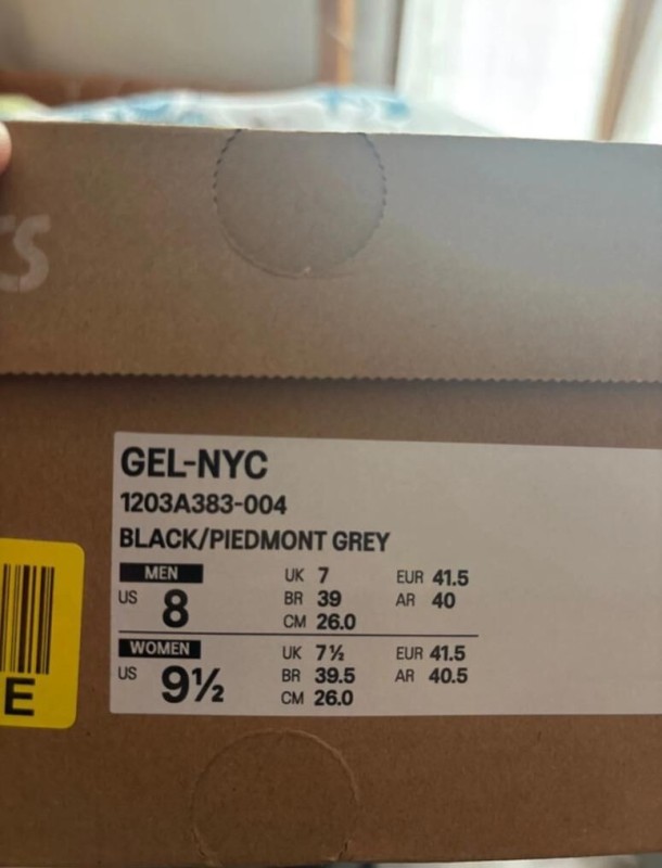 Asics gel nyc black piedmont grey taille 41,5 2