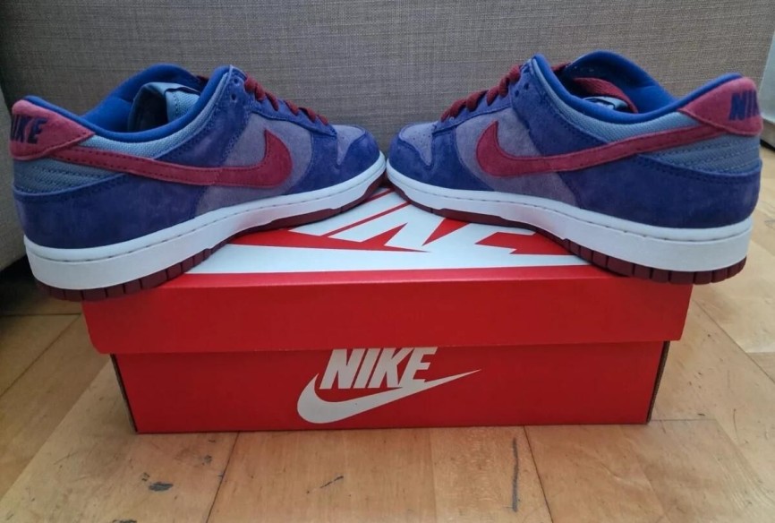 Dunk low plum