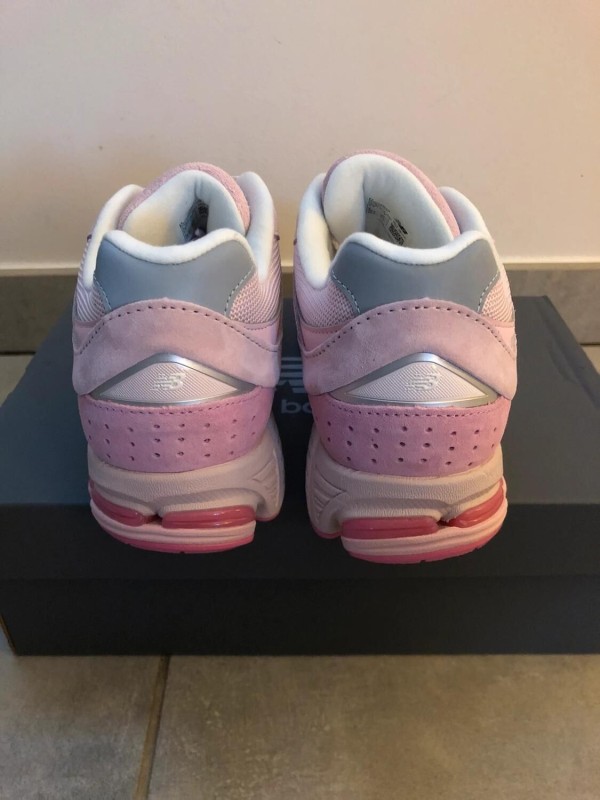 New balance 2002r rose - EU 39,5 2