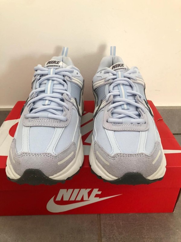Nike vomero 5 - EU 39 2