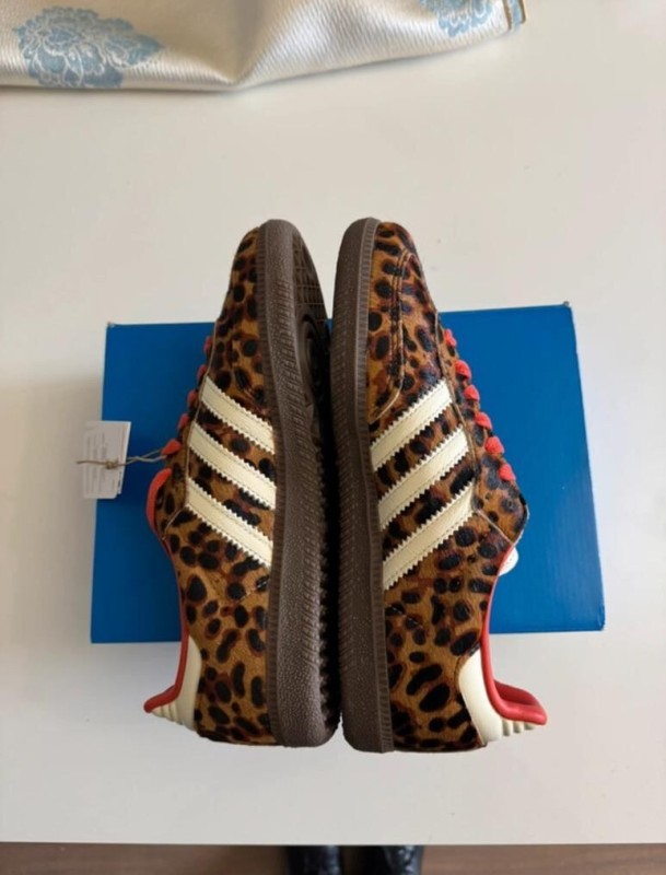 adidas samba og preloved red leopard taille 38,5 2