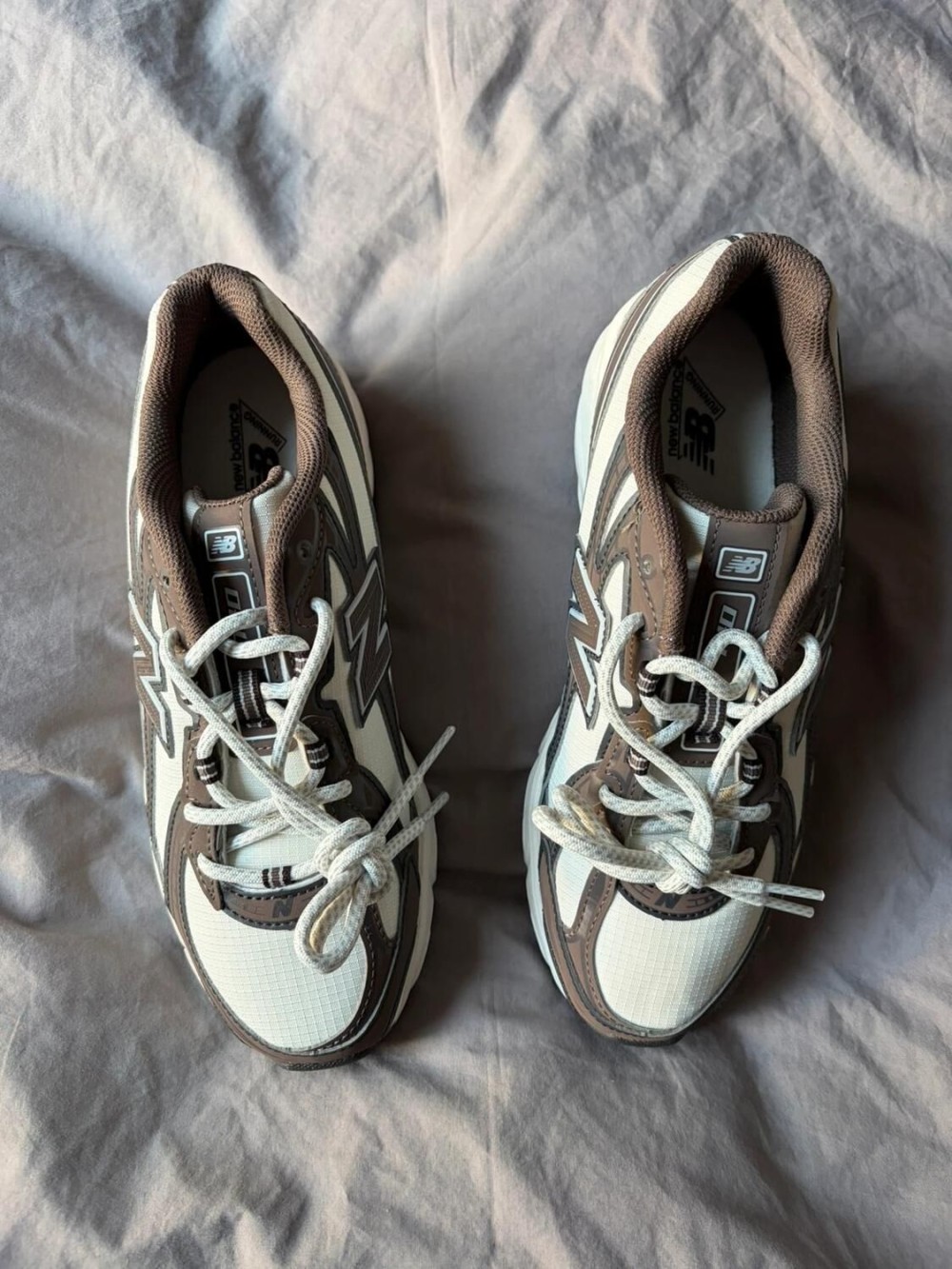 New Balance 740 Brown and Cream