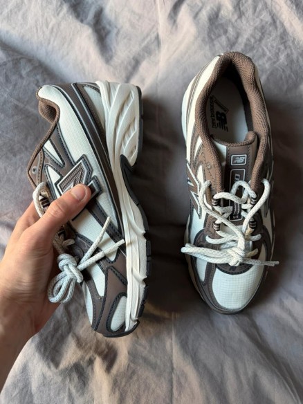 New Balance 740 Brown and Cream