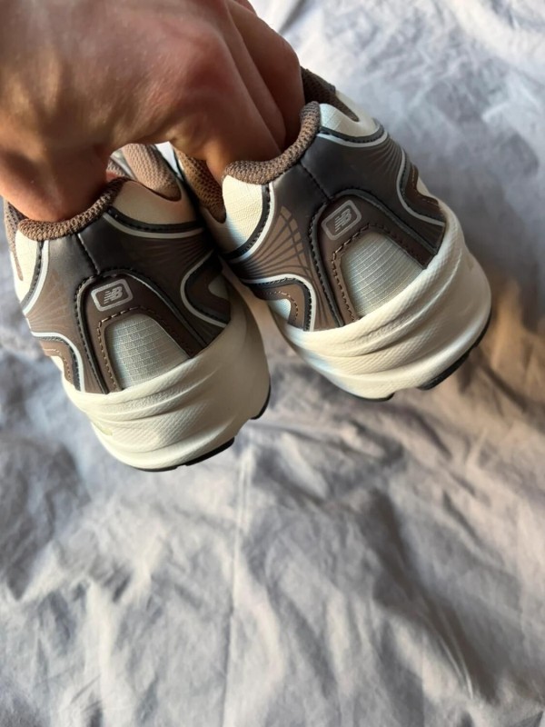 New Balance 740 Brown and Cream 2