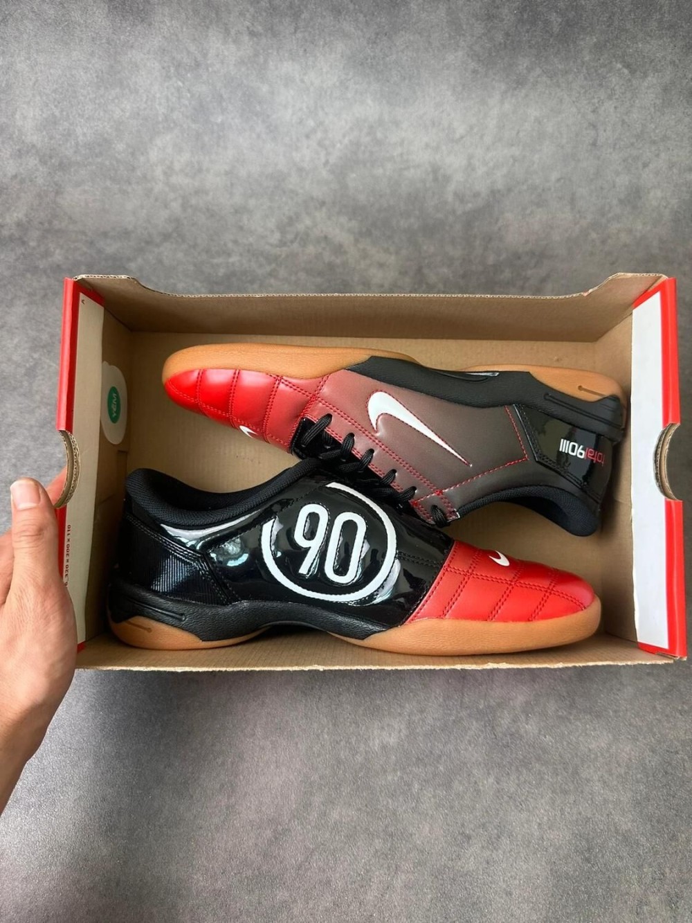 Chaussures de football nike total 90 vintage taille 40
