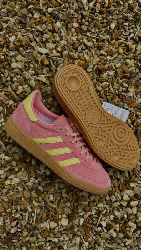 adidas handball spezial almost yellow / semi pink spark / jaune et rose / été taille 38 2