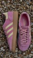 adidas handball spezial almost yellow / semi pink spark / jaune et rose / été taille 38