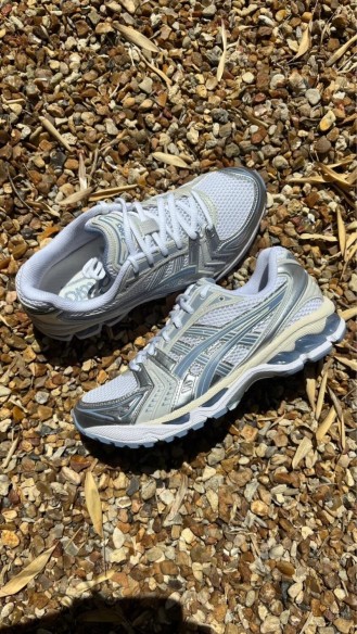 Asics gel kayano 14 light navy / gris argenté / bleu clair / été - taille 42,5