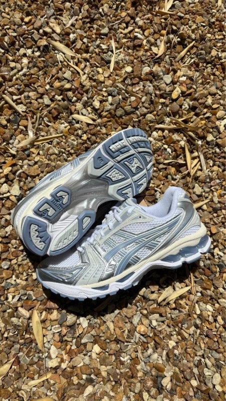 Asics gel kayano 14 light navy / gris argenté / bleu clair / été - taille 42,5 2