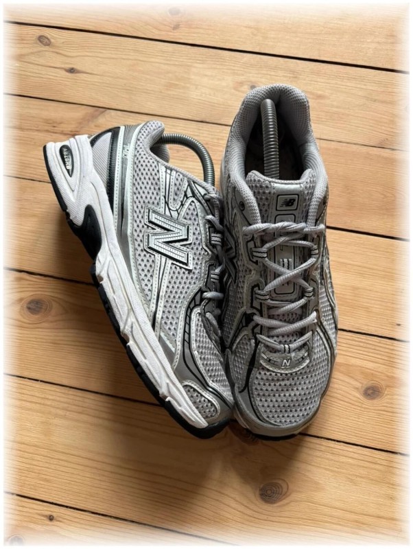 New Balance 740 grey - taille 40,5 2