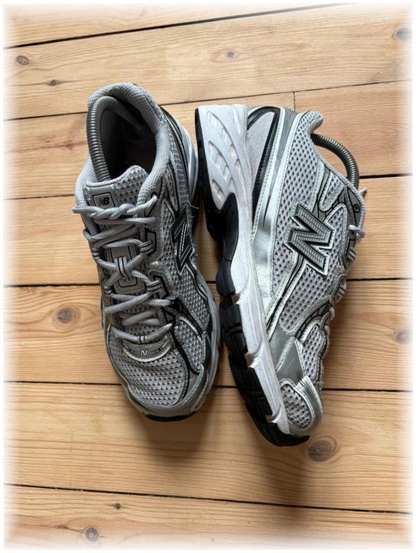 New Balance 740 grey - taille 40,5 2