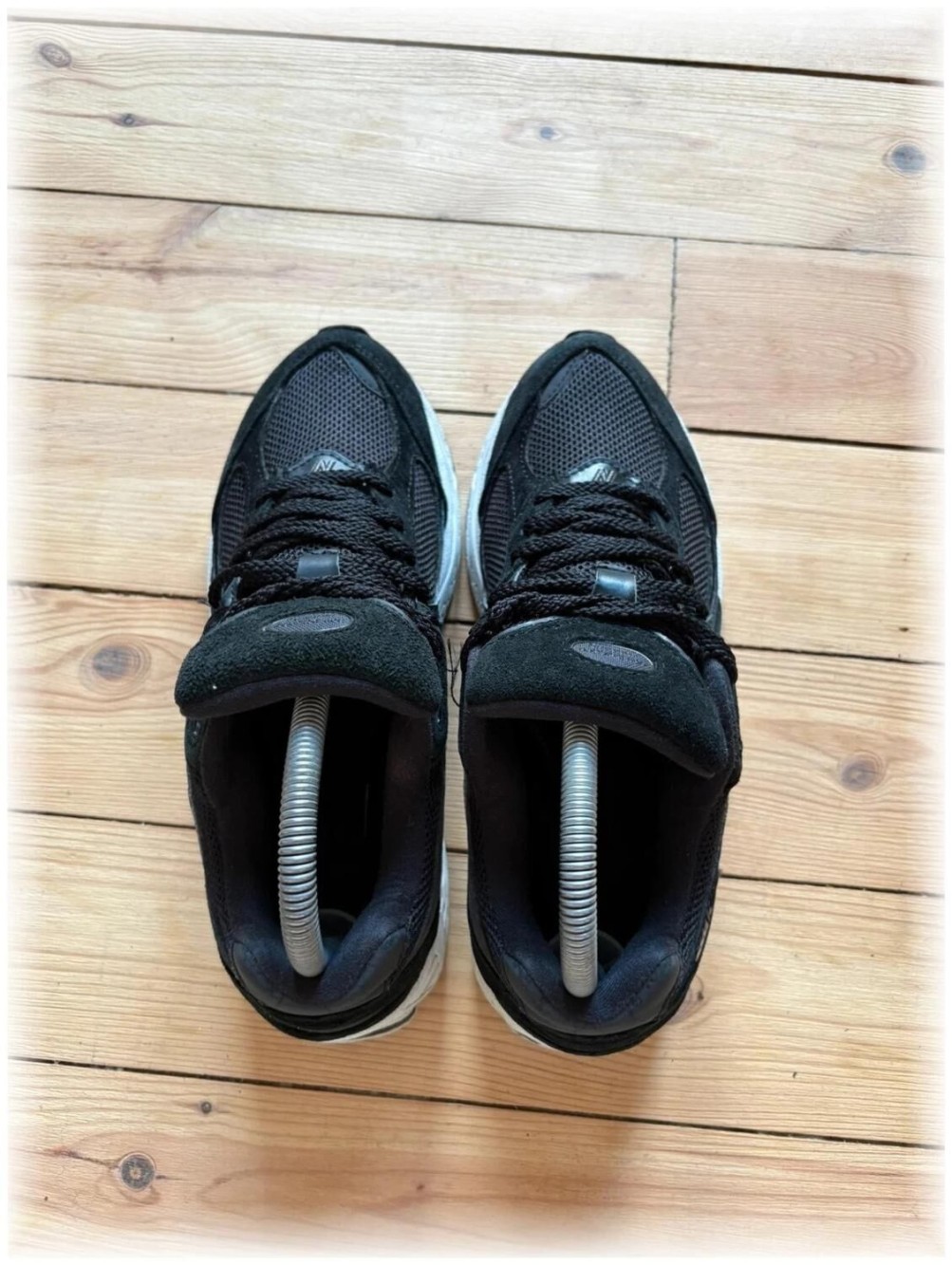 New balance 2002r Black - taille 39,5
