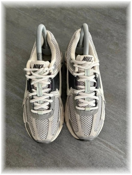 Nike Vomero 5 - taille 37,5