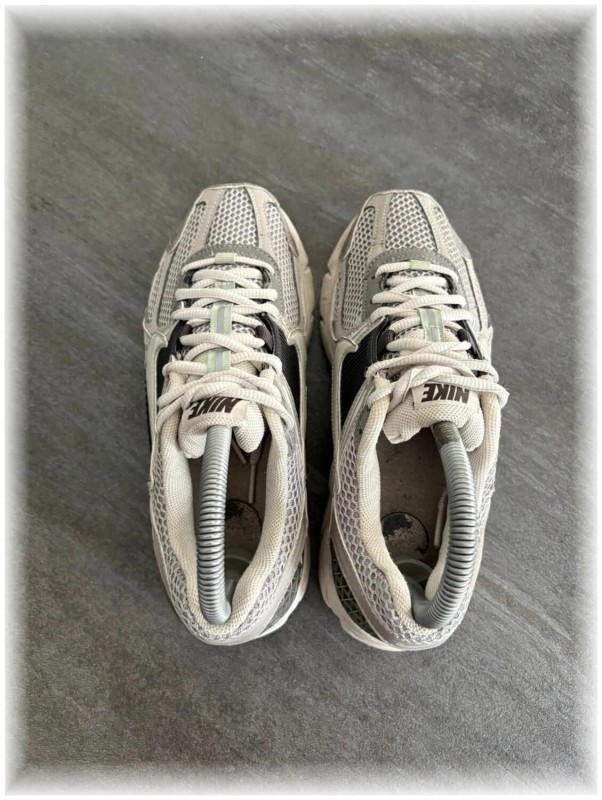 Nike Vomero 5 - taille 37,5 2