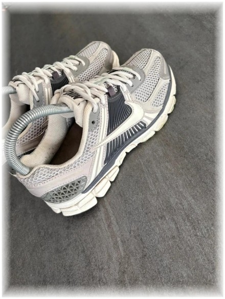 Nike Vomero 5 - taille 37,5