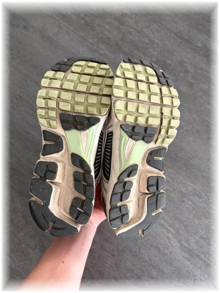 Nike Vomero 5 - taille 37,5