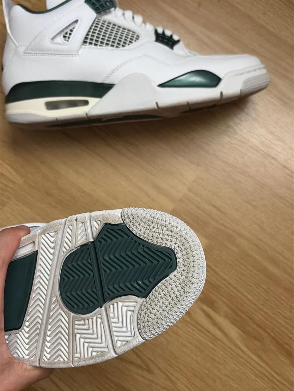 Nike air jordan 4 oxydized green