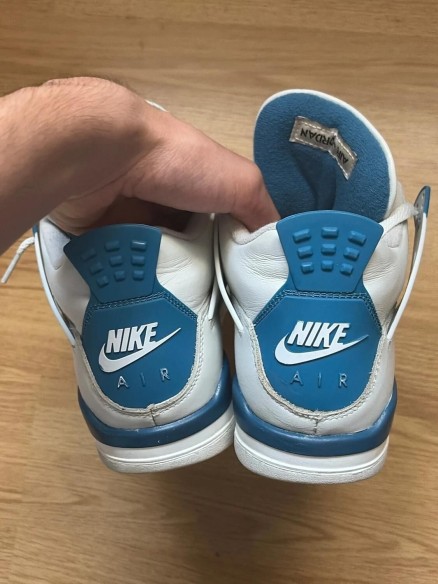 Nike air jordan 4 military blue