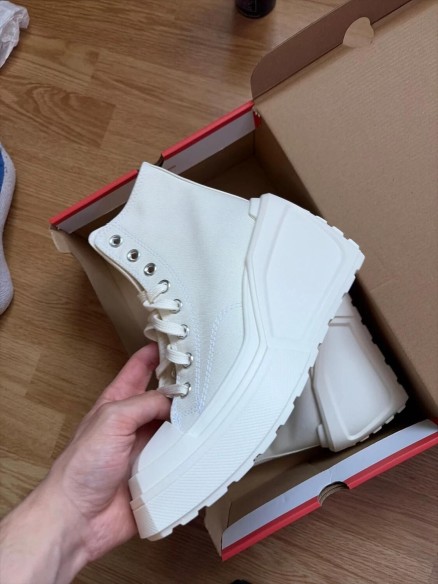 Converse Chuck 70 De Luxe Wedge Hi Egret / Black