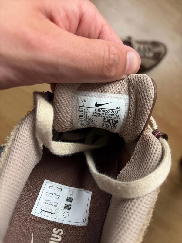 Nike humara jacquemus marron 2