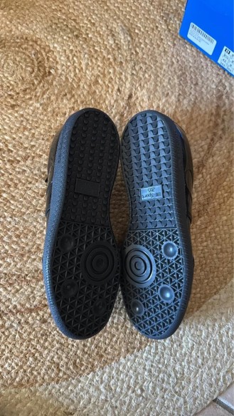 adidas BW Army Black Leather Patent Black - taille 42