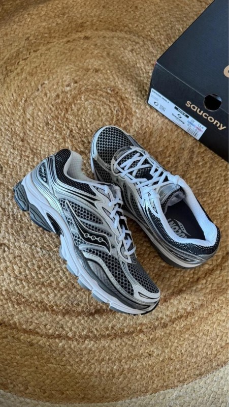 Saucony Progrid Omni 9 Grey Silver - Taille 44