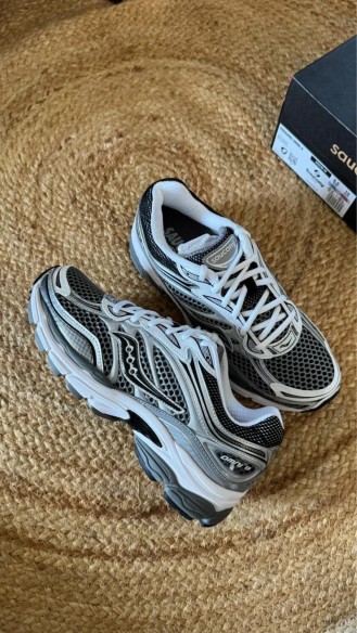 Saucony Progrid Omni 9 Grey Silver - Taille 42
